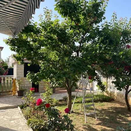Διαμέρισμα Nada Near The Sandy - By Ta Leut Agency Privlaka (Zadar)