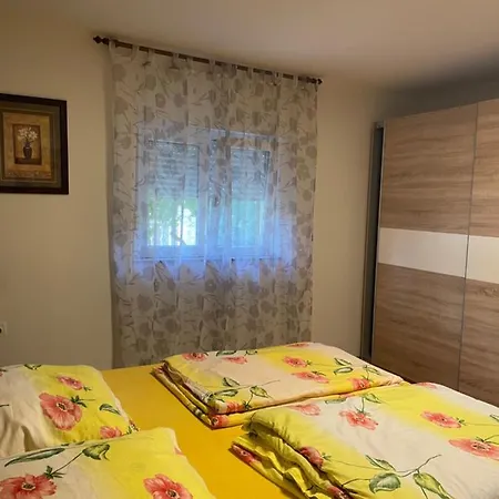 Nada Near The Sandy - By Ta Leut Agency Privlaka (Zadar)