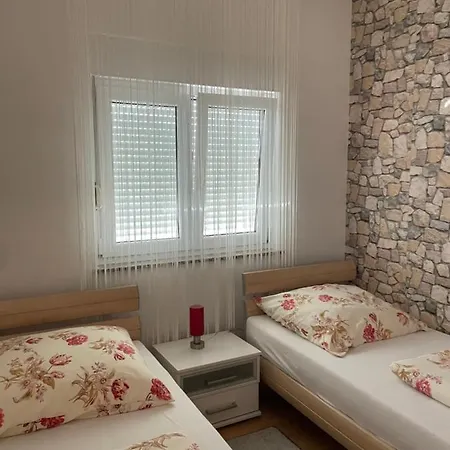 Apartment Nada Near The Sandy - By Ta Leut Agency