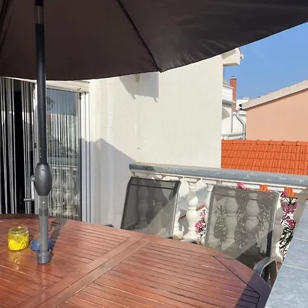 Nada Near The Sandy - By Ta Leut Agency Apartment *