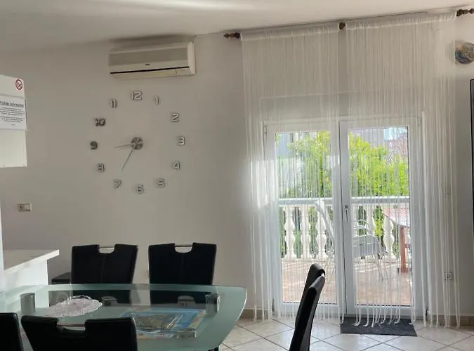 Nada Near The Sandy - By Ta Leut Agency Appartement *
